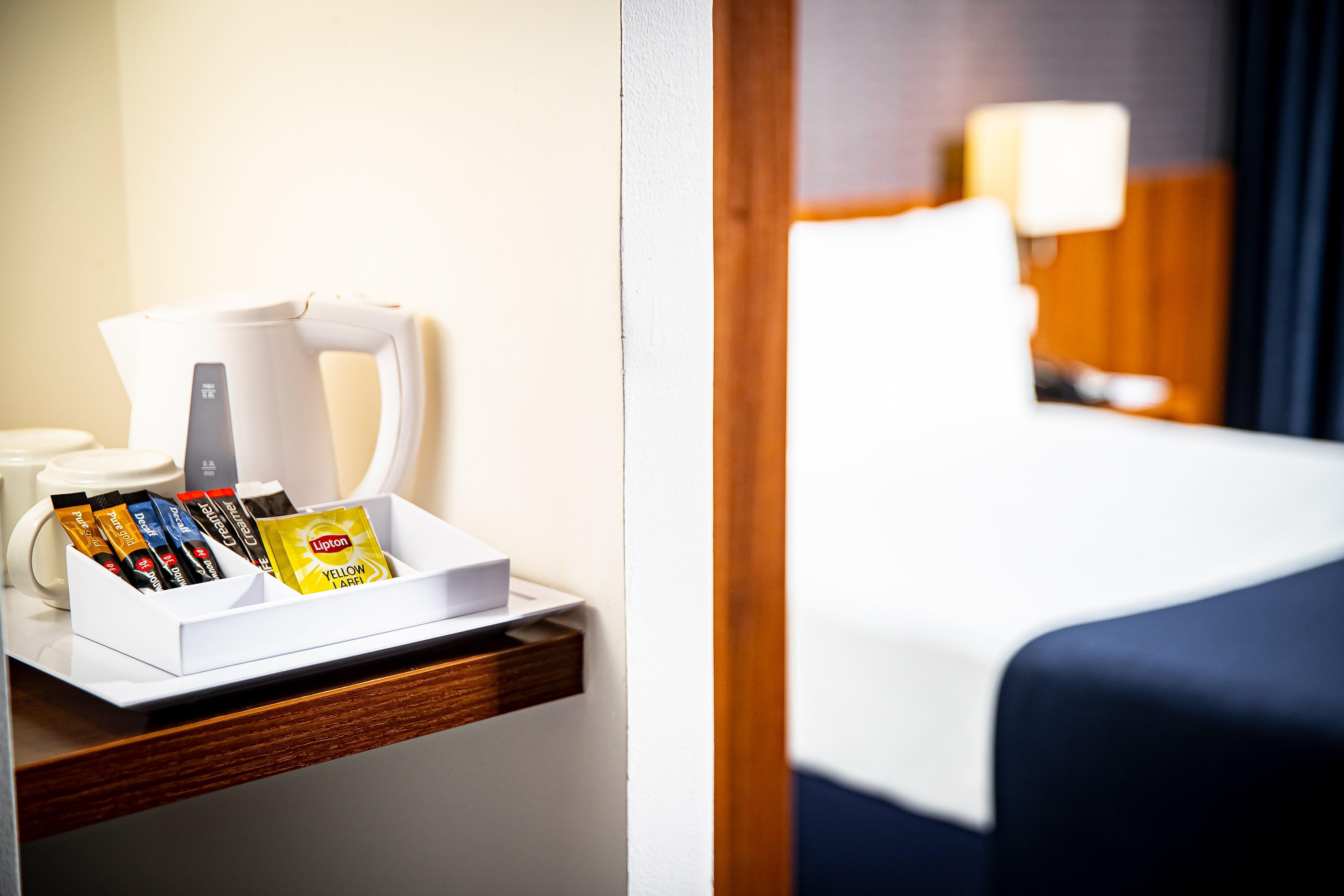 Holiday Inn Express Rotterdam - Central Station By Ihg Exterior photo
